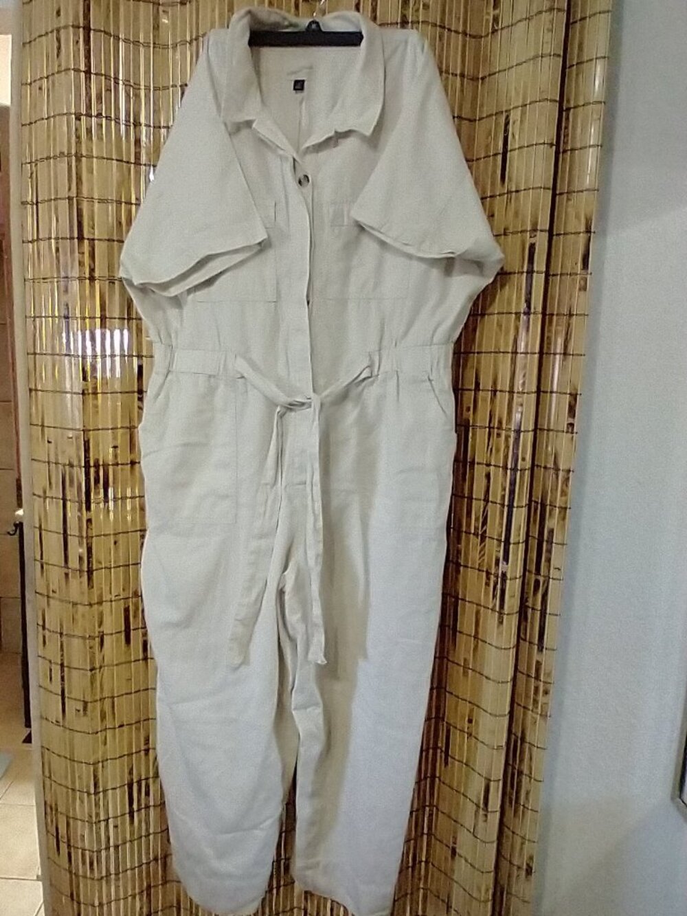 Universal Thread Beige Women's Short-Sleeve Collared Jumpsuit